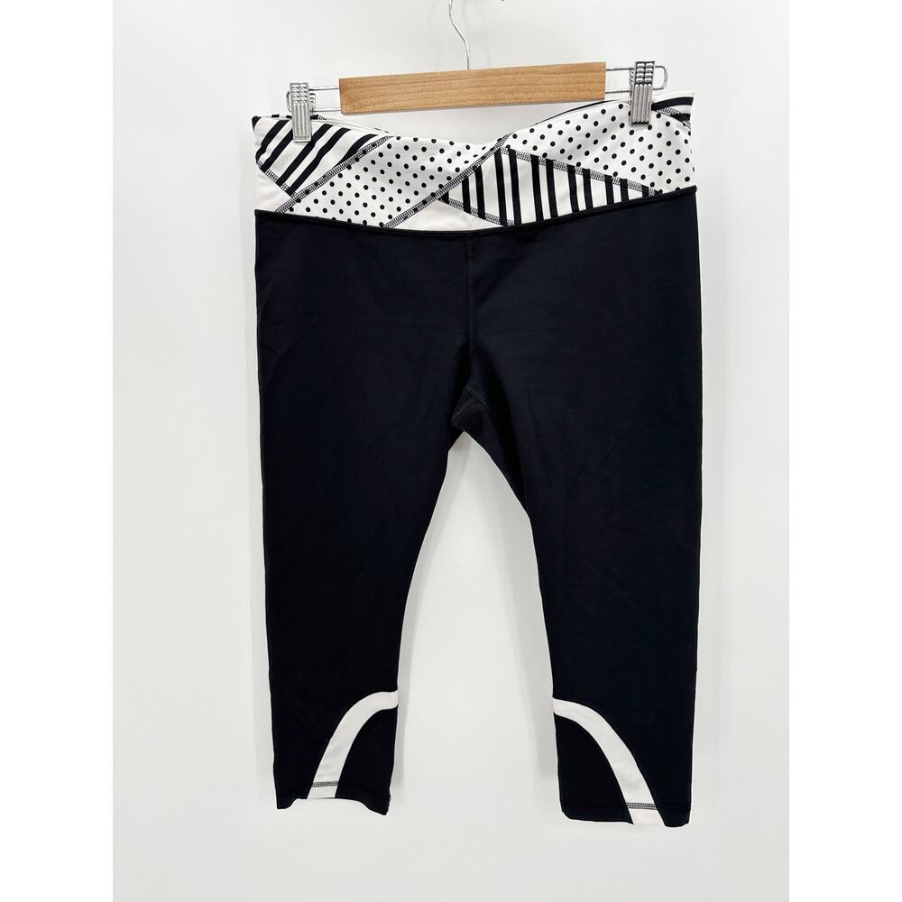 Lululemon Women Black White Inspire Crop Leggings Size 10 Capris GN23